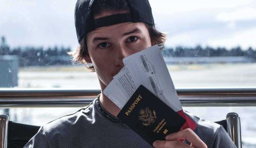 Begini Kisah Pemuda yang Dapatkan Pekerjaan Pergi Keliling Dunia